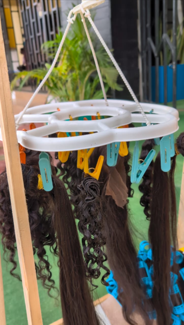 Perruques en sechage