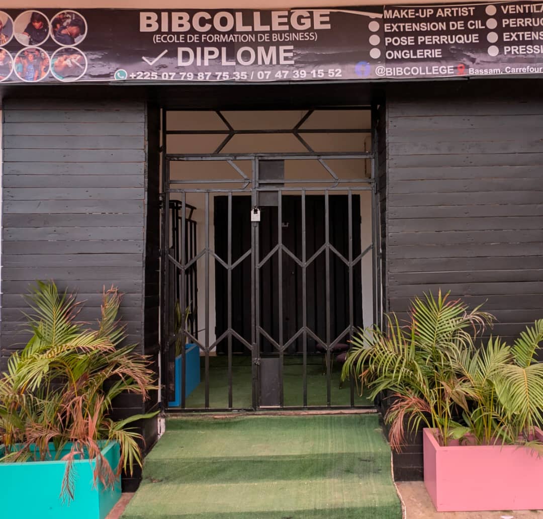 Entrée BIBCOLLEGE Grand-Bassam